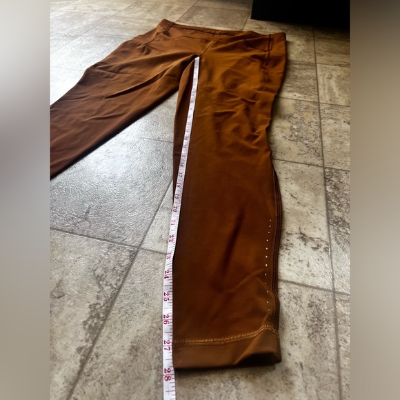 Swift Speed High-Rise Tight 28in inseam - Picture 11 of 14